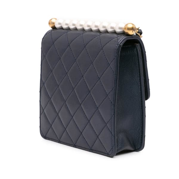 Pre-owned Chanel Small Lambskin Chic Pearls Flap Blue