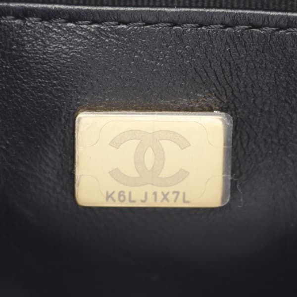 Pre-owned Chanel Quilted Lambskin Walk Of Fame Star Crossbody Black