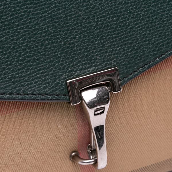 Pre-owned Burberry House Check Canvas and Leather Derby Macken Crossbody Green
