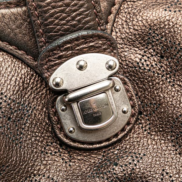 Pre-owned Louis Vuitton Monogram Mahina XS Brown