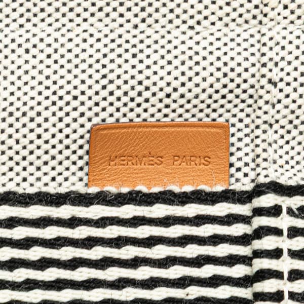 Pre-owned Hermès Fourre Tout Besace PM Gray