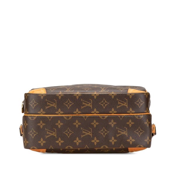 Pre-owned Louis Vuitton Monogram Nil Crossbody Brown