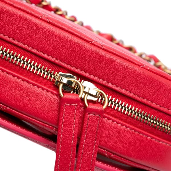 Pre-owned Chanel CC Quilted Lambskin Coco Midnight Camera Bag Red