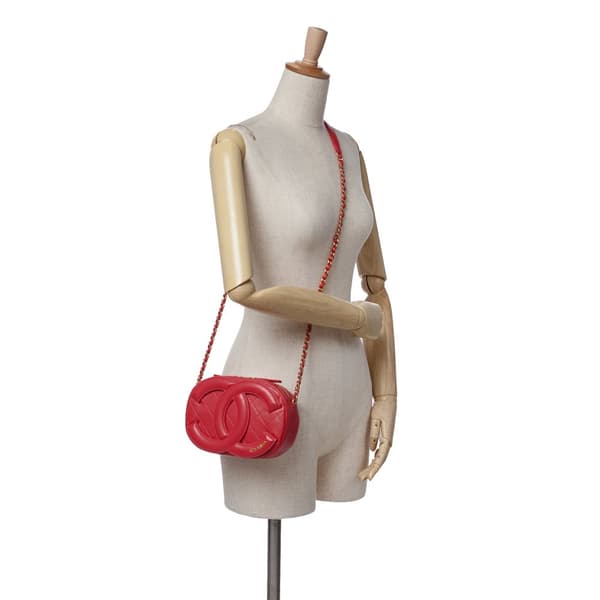 Pre-owned Chanel CC Quilted Lambskin Coco Midnight Camera Bag Red