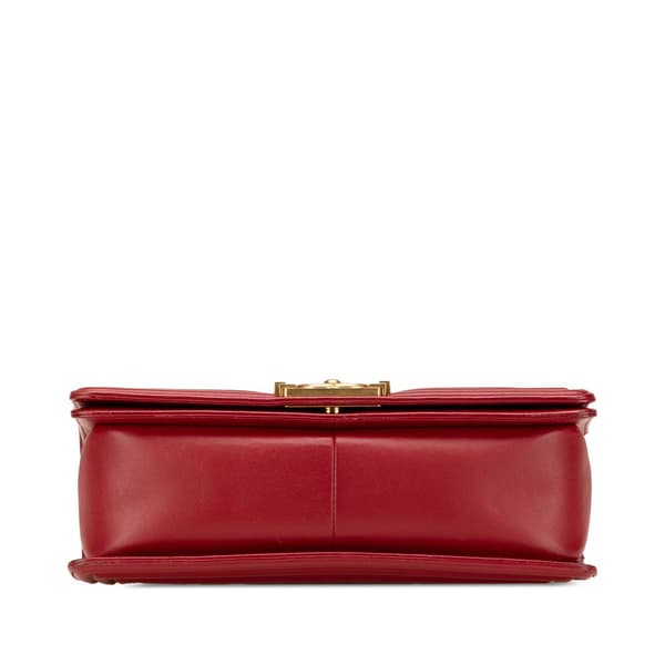 Pre-owned Chanel Old Medium Quilted Lambskin Boy Flap Red