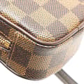 Miniatyrbilde 9 av 10: Pre-owned Louis Vuitton Damier Ebene Etui Okapi PM Brown