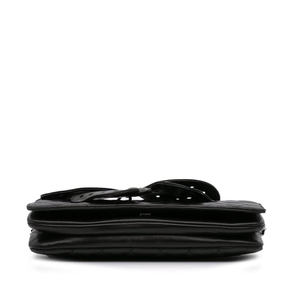 Pre-owned Chanel Quilted Lambskin Butterfly Clutch With Chain Black