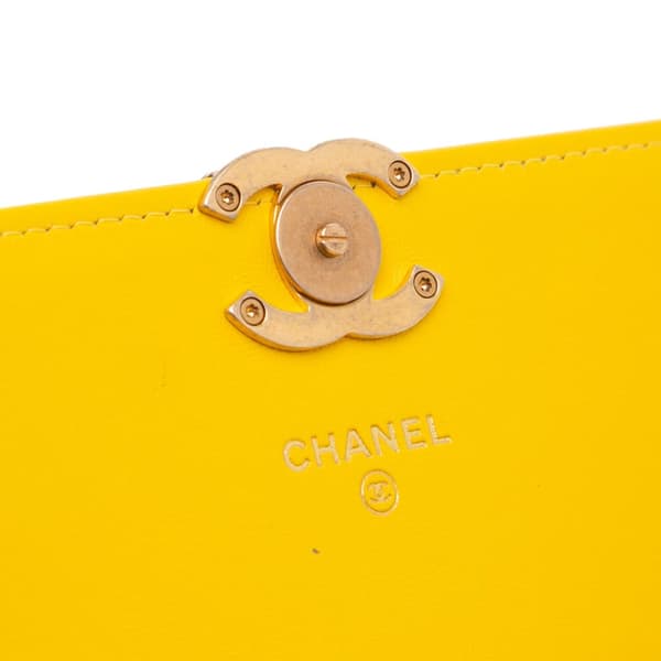 Pre-owned Chanel Quilted Lambskin Candy Chain Clutch with Chain Yellow