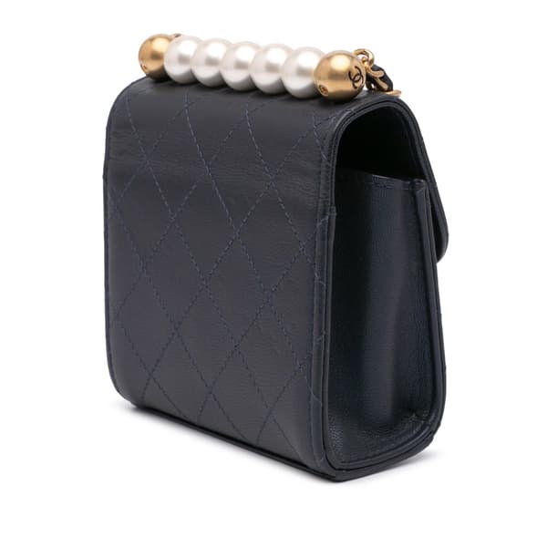 Pre-owned Chanel Mini Goatskin Chic Pearls Clutch On Chain Blue