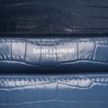 Miniatyrbild 9 av 10: Pre-owned Saint Laurent Medium Croc Embossed Monogram Sunset Bag Blue