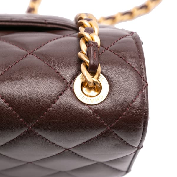 Pre-owned Chanel Mini Quilted Shiny Lambskin Single Flap Red