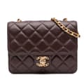 Miniatyrbillede 1 af 10: Pre-owned Chanel Mini Quilted Shiny Lambskin Single Flap Red