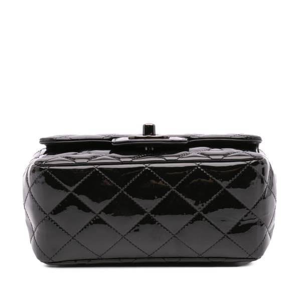 Pre-owned Chanel Mini Square Classic Patent So Black Single Flap Black