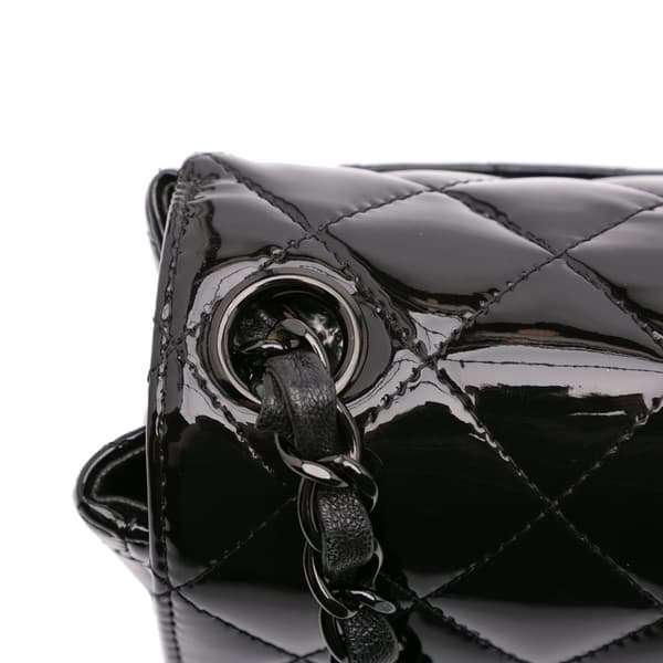 Pre-owned Chanel Mini Square Classic Patent So Black Single Flap Black