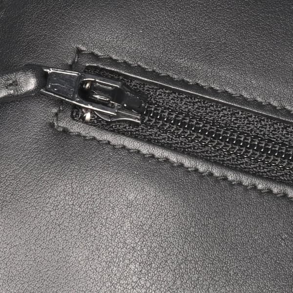 Pre-owned Chanel CC Patent Diamond Wallet On Chain Black