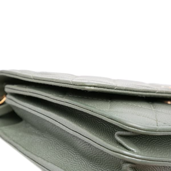Pre-owned Chanel Quilted Caviar Square Wallet on Chain Green