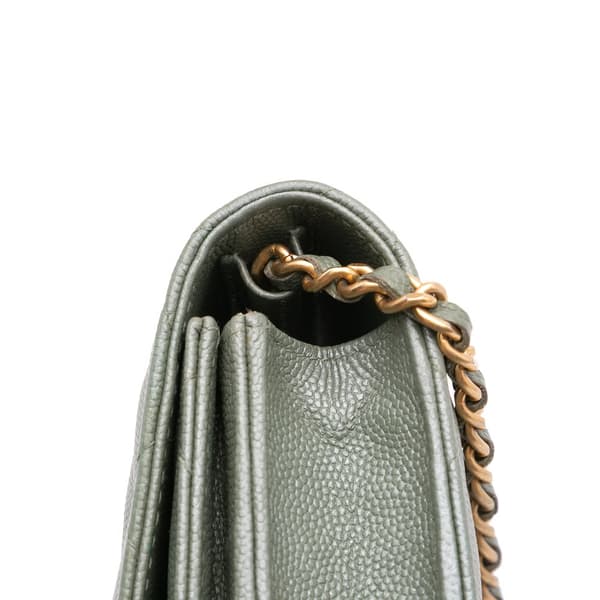 Pre-owned Chanel Quilted Caviar Square Wallet on Chain Green