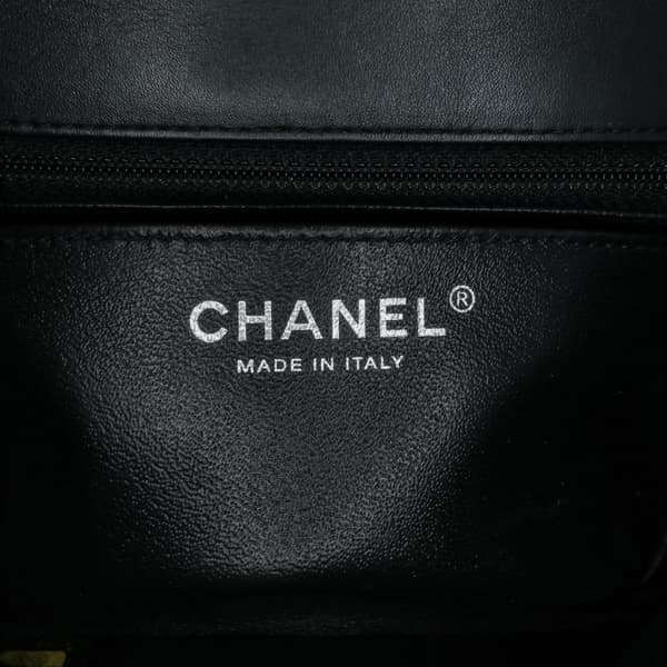 Pre-owned Chanel Mini Square Classic Patent Single Flap Black