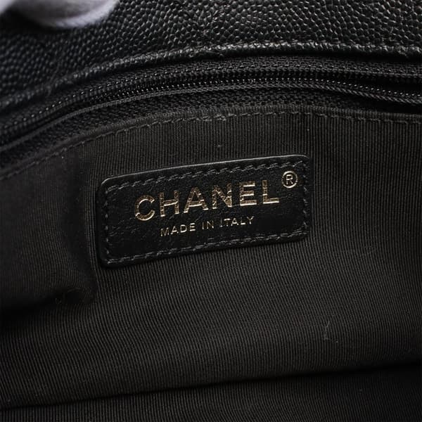 Pre-owned Chanel CC Lambskin and Caviar Chain Around Crossbody Black