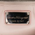 Miniatyrbild 6 av 10: Pre-owned Ferragamo Vara Leather Bow Crossbody Pink