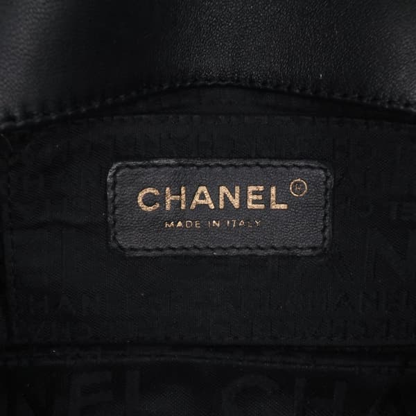 Pre-owned Chanel Extra Mini Camellia Choco Bar Lambskin Flap Black