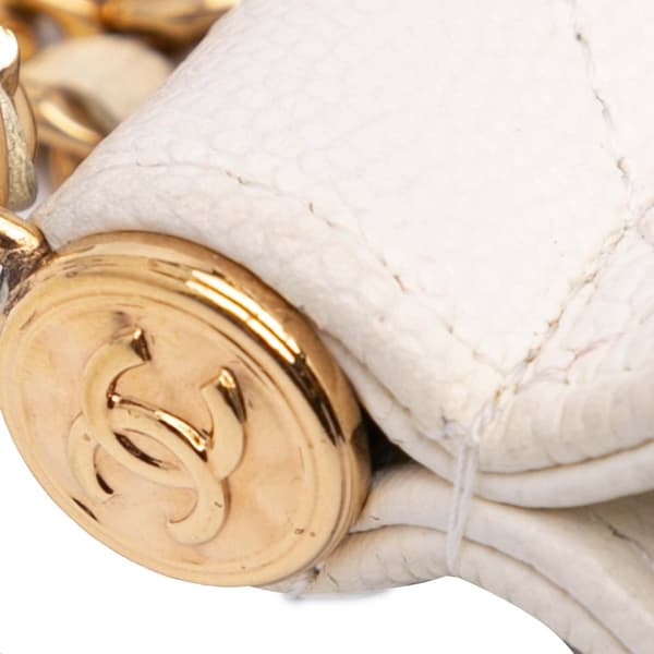 Pre-owned Chanel Quilted Caviar Frame Flap Clutch with Chain White