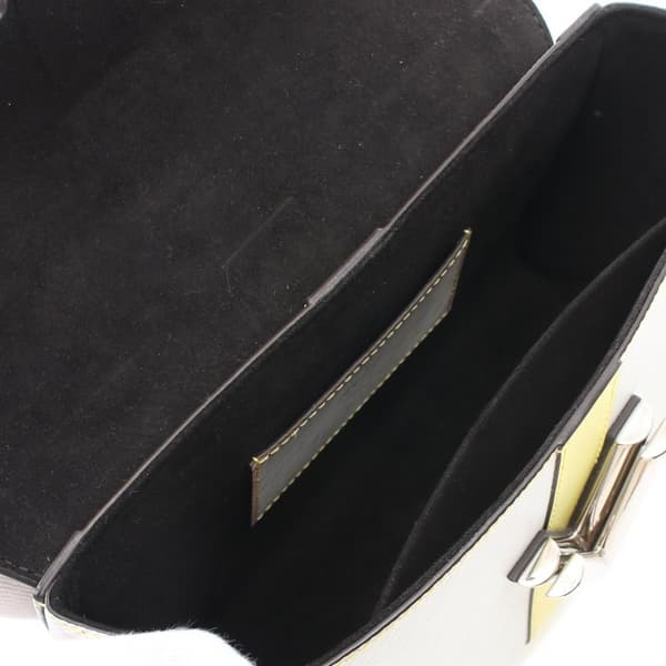Pre-owned Louis Vuitton Epi Twist Scuba MM White
