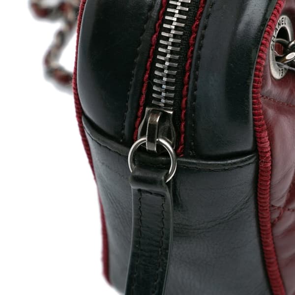 Pre-owned Chanel Small Bicolor Quilted Calfskin Ballerine Camera Bag Red