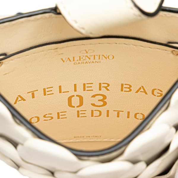 Pre-owned Valentino Nappa Atelier 03 Rose Edition Messenger Bag White