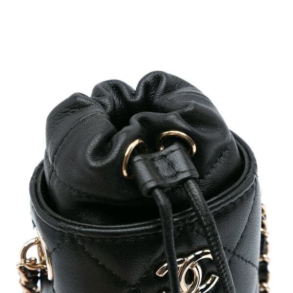 Pre-owned Chanel Micro Quilted Lambskin Drawstring Bucket Bag Black