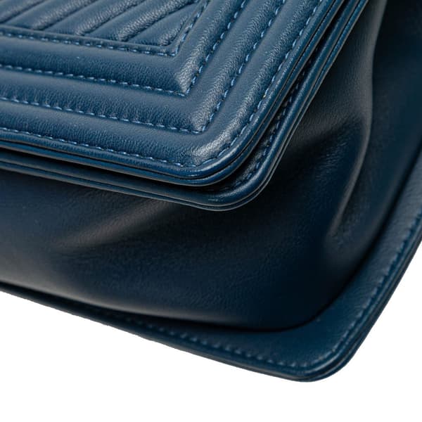 Pre-owned Chanel Old Medium Chevron Lambskin Boy Flap Blue
