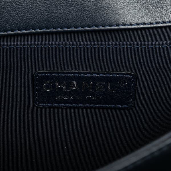 Pre-owned Chanel Old Medium Quilted Calfskin Boy Flap Blue
