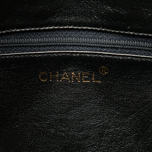 Pre-owned Chanel CC Quilted Lambskin Tassel Crossbody Black