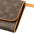 Miniatyrbild 10 av 10: Pre-owned Louis Vuitton Monogram Pochette Twin GM Brown