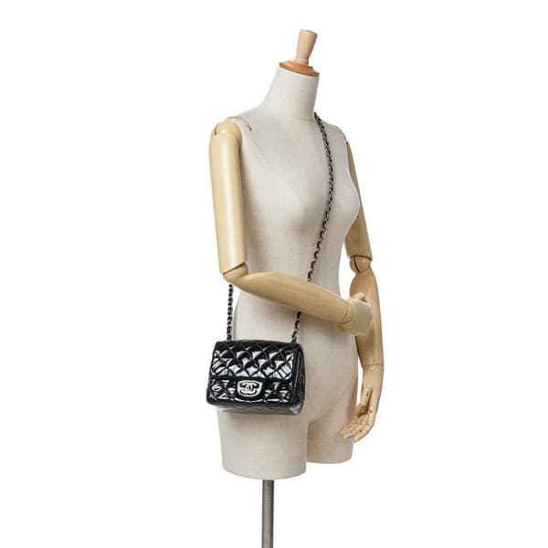 Pre-owned Chanel Mini Square Classic Patent Single Flap Black