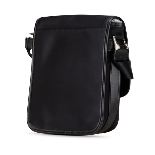 Pre-owned Burberry Nylon Crossbody Black