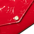 Miniatyrbilde 8 av 9: Pre-owned Louis Vuitton Monogram Vernis Pochette Felicie Red
