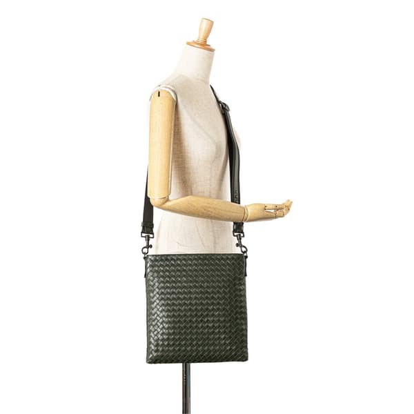 Pre-owned Bottega Veneta Leather Intrecciato Crossbody Green