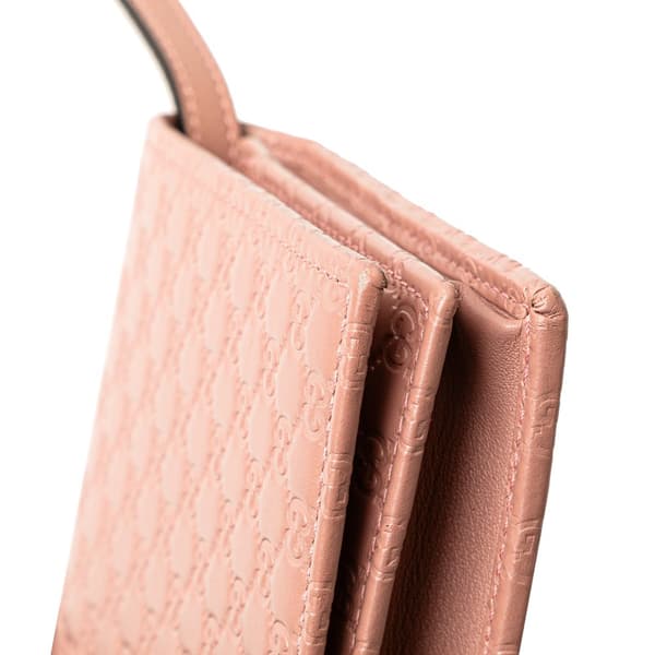 Pre-owned Gucci Microguccissima Wallet on Strap Pink