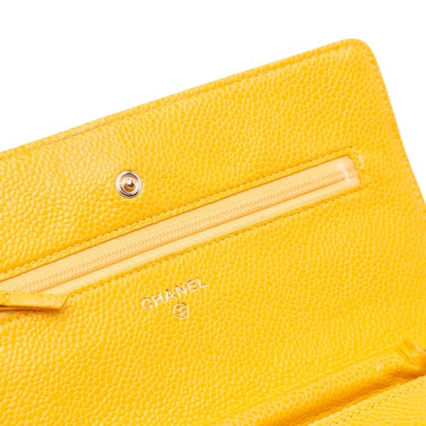Pre-owned Chanel CC Quilted Caviar Wallet on Chain Yellow