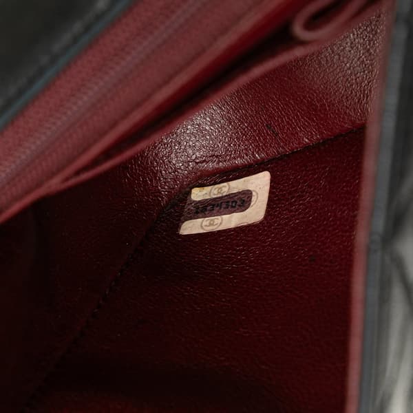 Pre-owned Chanel CC Quilted Lambskin Full Flap Black