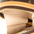 Miniatyrbilde 6 av 10: Pre-owned Louis Vuitton Monogram Mini Boite Chapeau Necklace Bag Brown