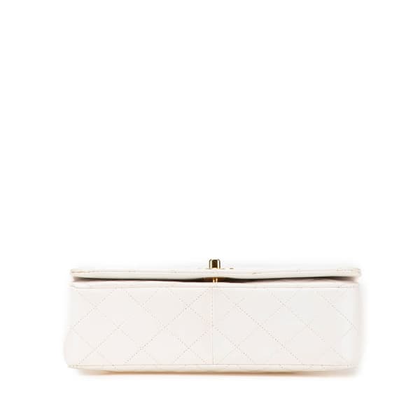 Pre-owned Chanel Small CC Quilted Lambskin Full Single Flap White