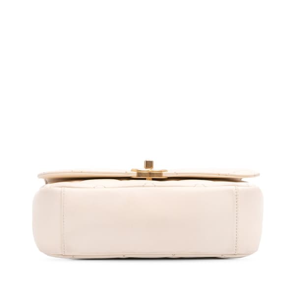 Pre-owned Chanel Medium Quilted Lambskin CC Coin Flap White
