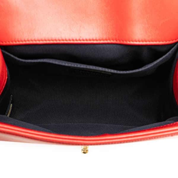 Pre-owned Chanel Old Medium Lambskin Embossed Cube Boy Flap Red