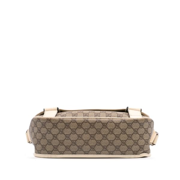 Pre-owned Gucci GG Supreme Messenger Bag Brown