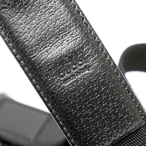 Pre-owned Gucci GG Canvas Crossbody Black