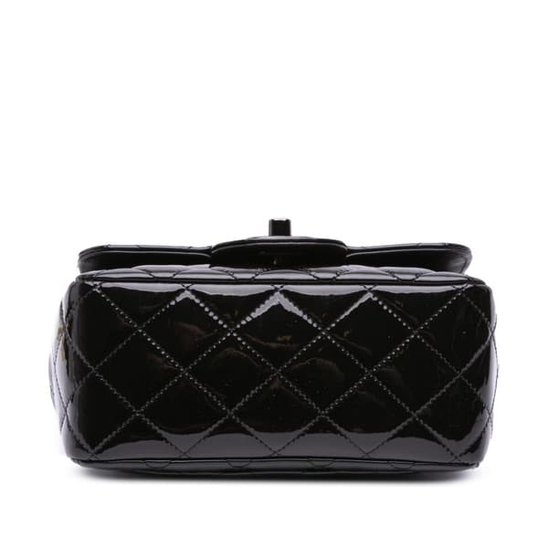 Pre-owned Chanel Mini Square Classic Patent So Black Single Flap Black
