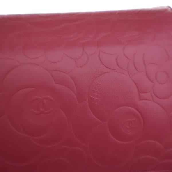 Pre-owned Chanel Embossed Lambskin Camellia Wallet On Chain Pink