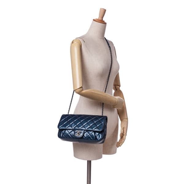 Pre-owned Chanel Quilted Glazed Calfskin Coco Pleats Flap Blue
